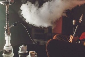 Siqareti əvəz edir, lakin dəhşətli fəsadları var - Həkimdən çağırış