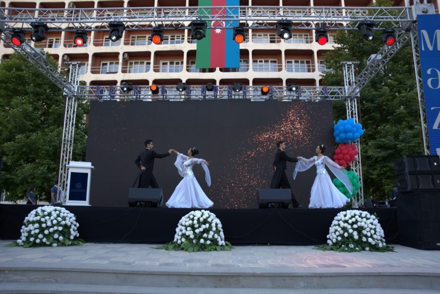 Azərbaycan Əmək və Sosial Münasibətlər Akademiyasında “Məzun günü” keçirilib - FOTO