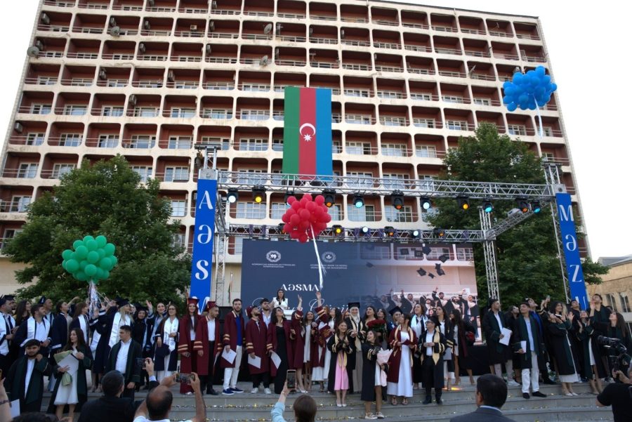 Azərbaycan Əmək və Sosial Münasibətlər Akademiyasında “Məzun günü” keçirilib - FOTO