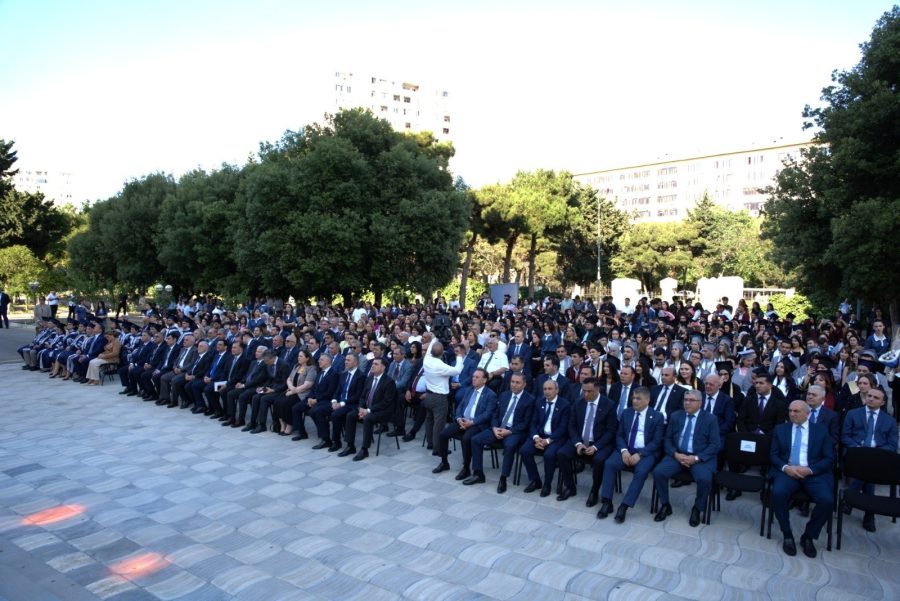 Azərbaycan Əmək və Sosial Münasibətlər Akademiyasında “Məzun günü” keçirilib - FOTO