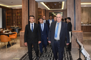 “Şərurlu İsfəndiyar” Göygöldə yeni otel açdı - FOTO