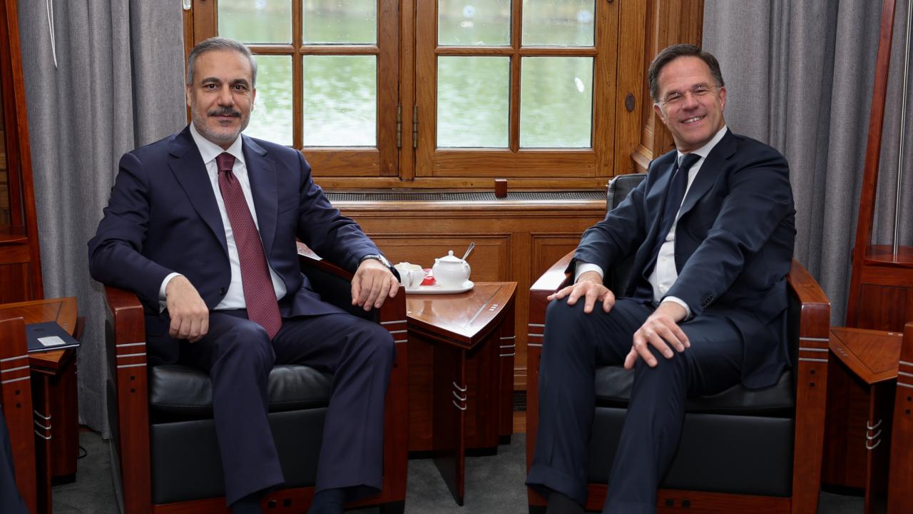 disisleri bakani fidan hollanda basbakani rutte aa 2216295