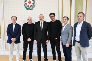 İlham Əliyev UFC-nin prezidentini qəbul etdi