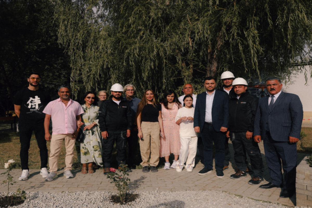 Leyla və Arzu Əliyevalar Altıağac Milli Parkında - FOTOLAR