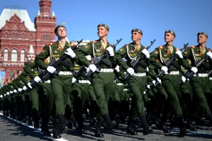 Rusiya yeni ordu yaradır – Putin açıqladı