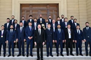 Prezident dünya çempionlarını qəbul etdi - VİDEO