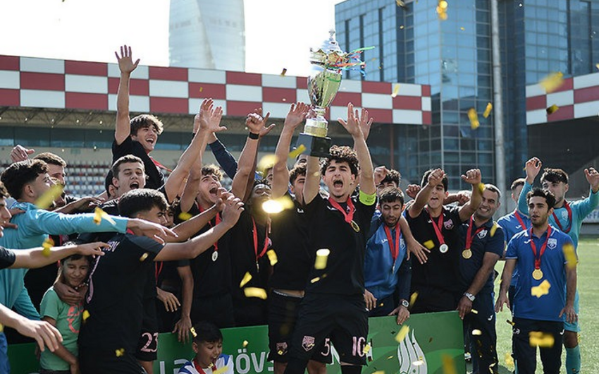 AFFA Gənclər Liqasının qalibləri mükafatlandırıldı - FOTOLAR