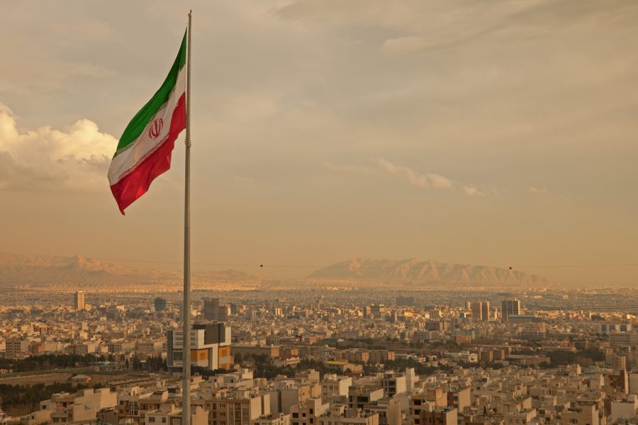 Tramp "dinc dayansınız..." dedi, İrəvani cavab verdi 1 iran 6