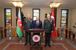 Kərim Vəliyev Yaşar Gülərlə görüşdü