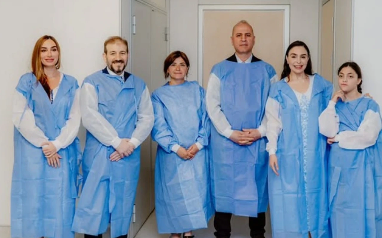 Leyla və Arzu Əliyevalar "Yeni Klinika"da - FOTO