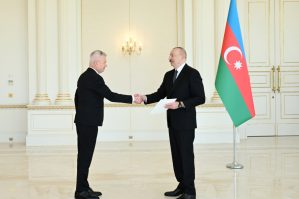 Prezident yeni səfirlərin etimadnamələrini qəbul etdi - FOTOLAR