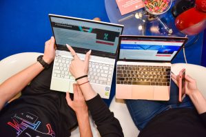 Bəzi onlayn servislərin işində problem yaranıb