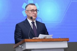 Səhiyyə naziri məhkəməyə verildi - Səbəb 11 Səhiyyə naziri məhkəməyə verildi - Səbəb