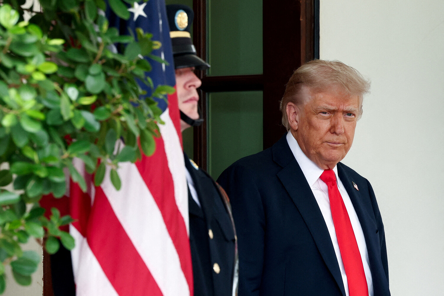 Trampa İsrail-İran münaqişəsi ilə bağlı qadağa qoyulacaq