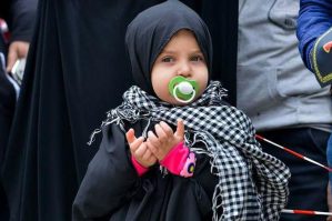 Valideynlərə çağırış: Uşaqları dini mərasimlərə aparmayın