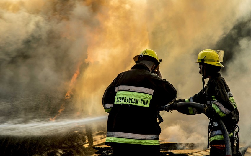 Cəlilabadda üç otaqlı ev kül oldu 1 yanginsondurC999n2 1