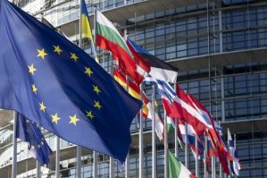 Avropada rezonans doğuran razılaşma - Lyayen "uğurdur" dedi, etiraz başladı