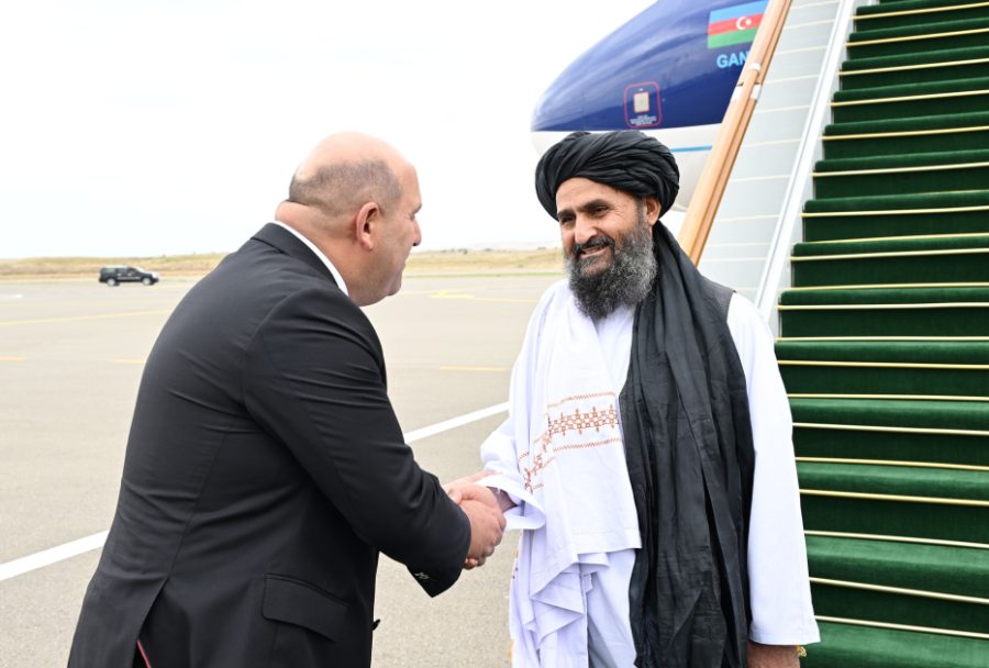 Bu ölkələrin rəsmiləri də Azərbaycana gəldi - FOTO 4 Bu ölkələrin rəsmiləri də Azərbaycana gəldi - FOTO