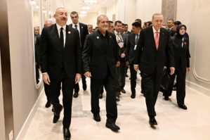 Pezeşkianı Xankəndiyə gətirən səbəb: Kremldə mövqe dəyişdi, qərarı o verəcək