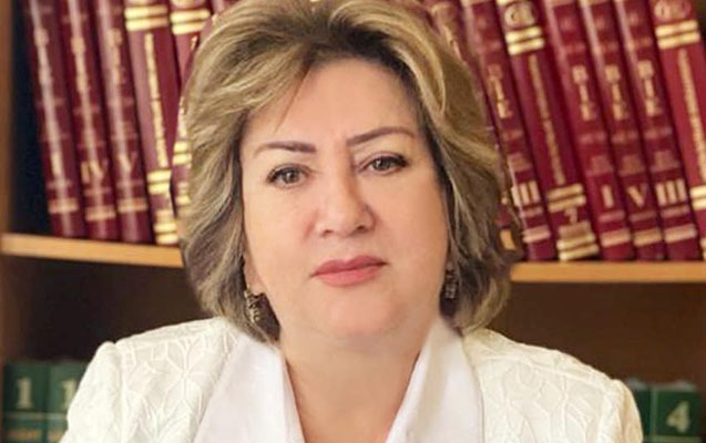 Maşınını xadimələrə yudurdan məktəb direktoru işdən çıxarıldı