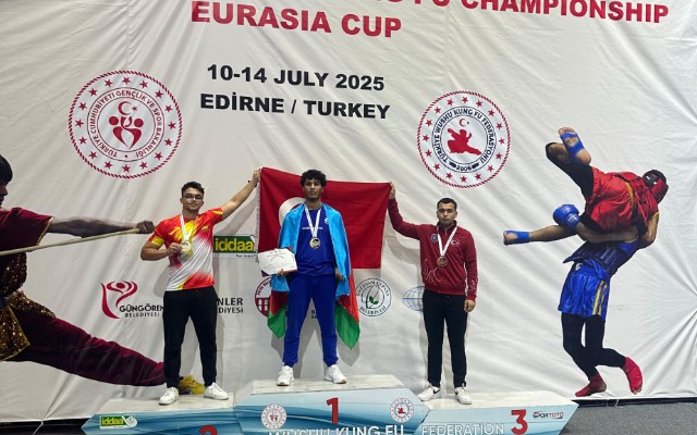 İdmançımız Türkiyədə qızıl medal qazandı