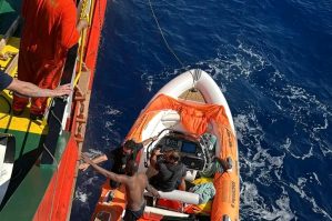 "Mübariz İbrahimov" gəmisi miqrantları belə xilas etdi - FOTO