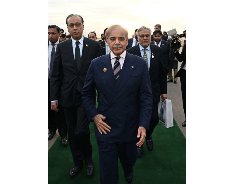 Şahbaz Şərifin Azərbaycana səfəri başa çatdı - FOTO 2 68681414d29dd68681414d29de175165134868681414d29db68681414d29dc
