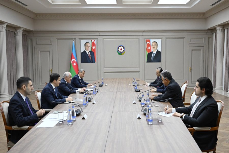 Əli Əsədov Pakistanın federal hüquq və ədliyyə naziri ilə görüşdü 1 686fca64ea82d686fca64ea82e1752156772686fca64ea82b686fca64ea82c