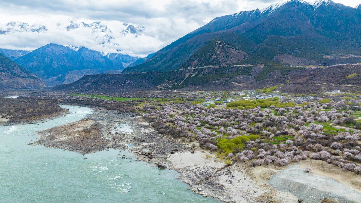 Çin dünyanın ən böyük su elektrik stansiyasını tikəcək