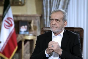 Pezeşkiandan İsrailə: "Ehtiyac yaranacağı təqdirdə yenidən zərbələr endirəcəyik"