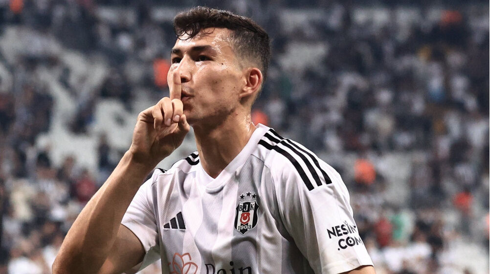 besiktas ayriligi resmen duyurdu tecrubeli oyuncu rus ekibine transfer oldu 17536902245189 1
