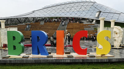 BRİKS-in növbəti sammiti bu ölkədə keçiriləcək