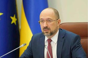 Ukraynanın baş naziri istefa verdi - FOTO