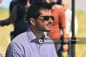 Bunu edən ilk İsrail səfiri olmaq mənim üçün şərəfdir - Corc Dik