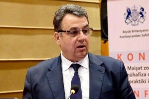 Rəşad Dağlının vəkili Fikrət Cəfərlini həbs etdirdi - FOTO