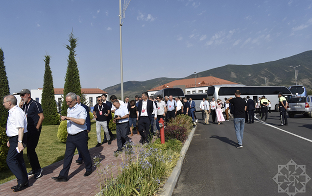 III Şuşa Qlobal Media Forumunun iştirakçıları Xocalıda - Fotolar
