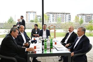 Qarabağda böyük masa quruldu – Əliyev möhtəşəm tarix yazır