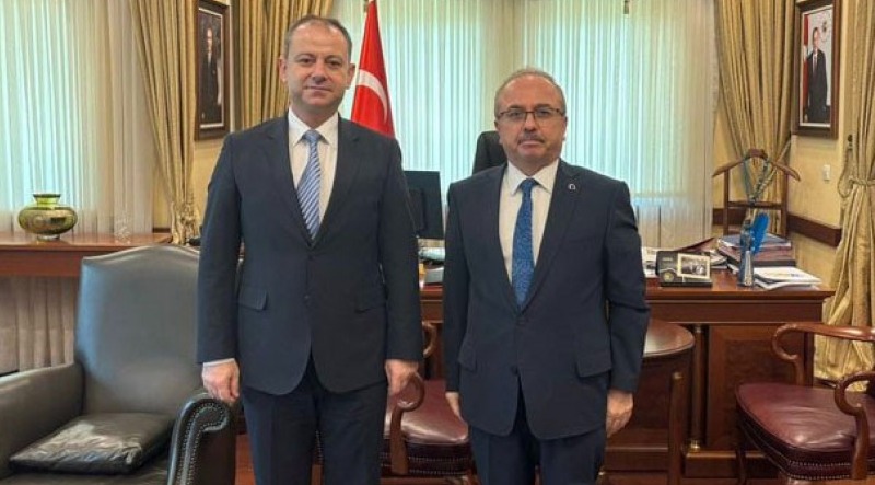 Türkiyəli general Azərbaycanda səfərdədir 1 genrl