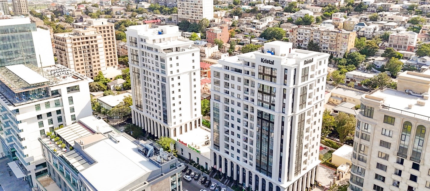 Şəhərin mərkəzində dəniz mənzərəli ev axtarırsınız? "Kristal Towers"da 3, 4 və 5 otaqlı mənzillər satışdadır - "Kristal!" 3 h 3