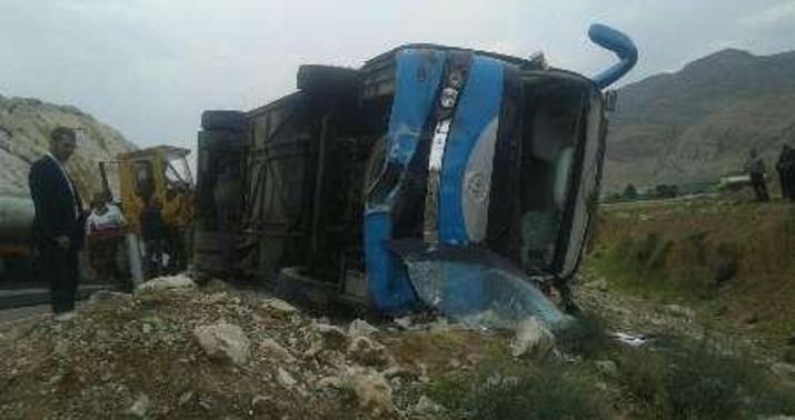 İranda sərnişin avtobusu aşdı - 22 nəfər öldü 1 iran bus crash