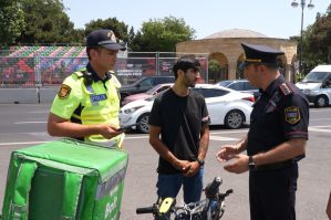 Polis moped və motosiklet sürücülərini maarifləndirdi - VİDEO