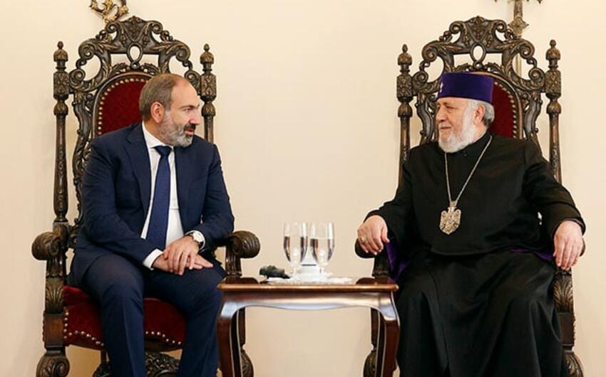 II Qaregin Paşinyanla bağlı əmr verdi 1 nikol pashinyan