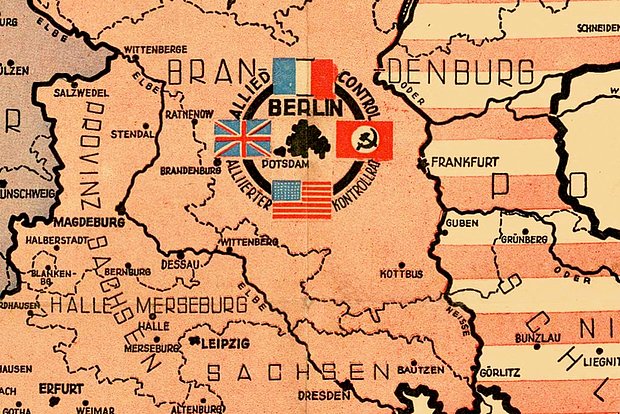 Almaniya səfirliyi SSRİ bayrağını səhv təqdim etdi: Paylaşım dərhal silindi