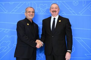 Pezeşkian İlham Əliyevə təşəkkür etdi - FOTOLAR