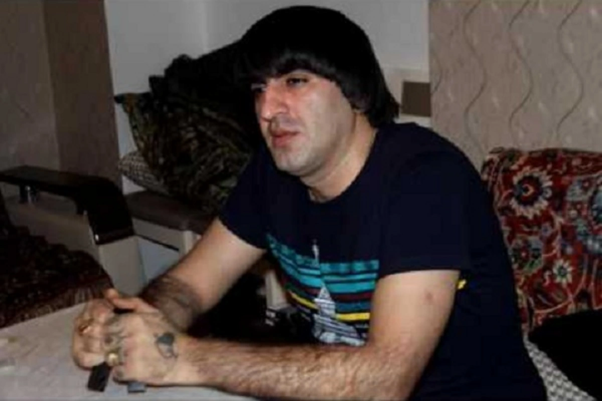 "Qoca"nın cinayət ortağı ilə bağlı qərar... 1 qoca