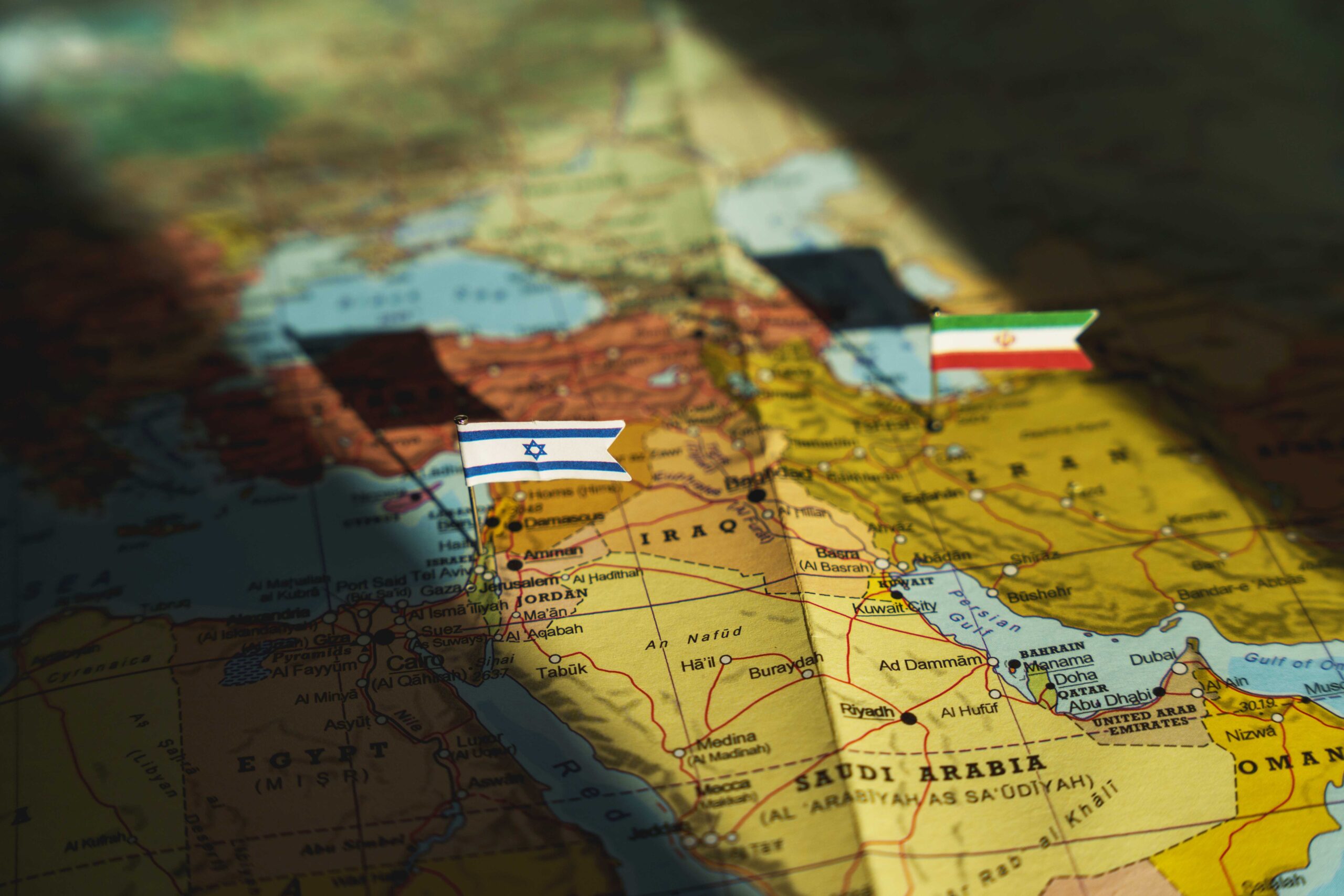 Qaydalar dəyişir: İki düşmən hədəfə alındı, üç ölkə birləşdi - Nə baş verir?