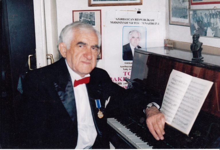 Tofiq Bakıxanov əməliyyat olundu - FOTO 1 tofiq