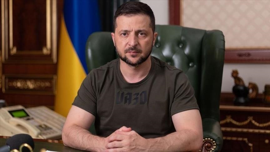 Zelenski onun namizədliyini müdafiə naziri postuna irəli sürdü 1 z 7
