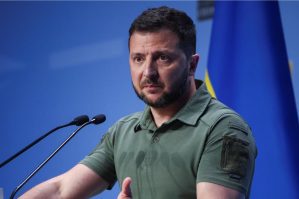 zelenskiy reu 2076192