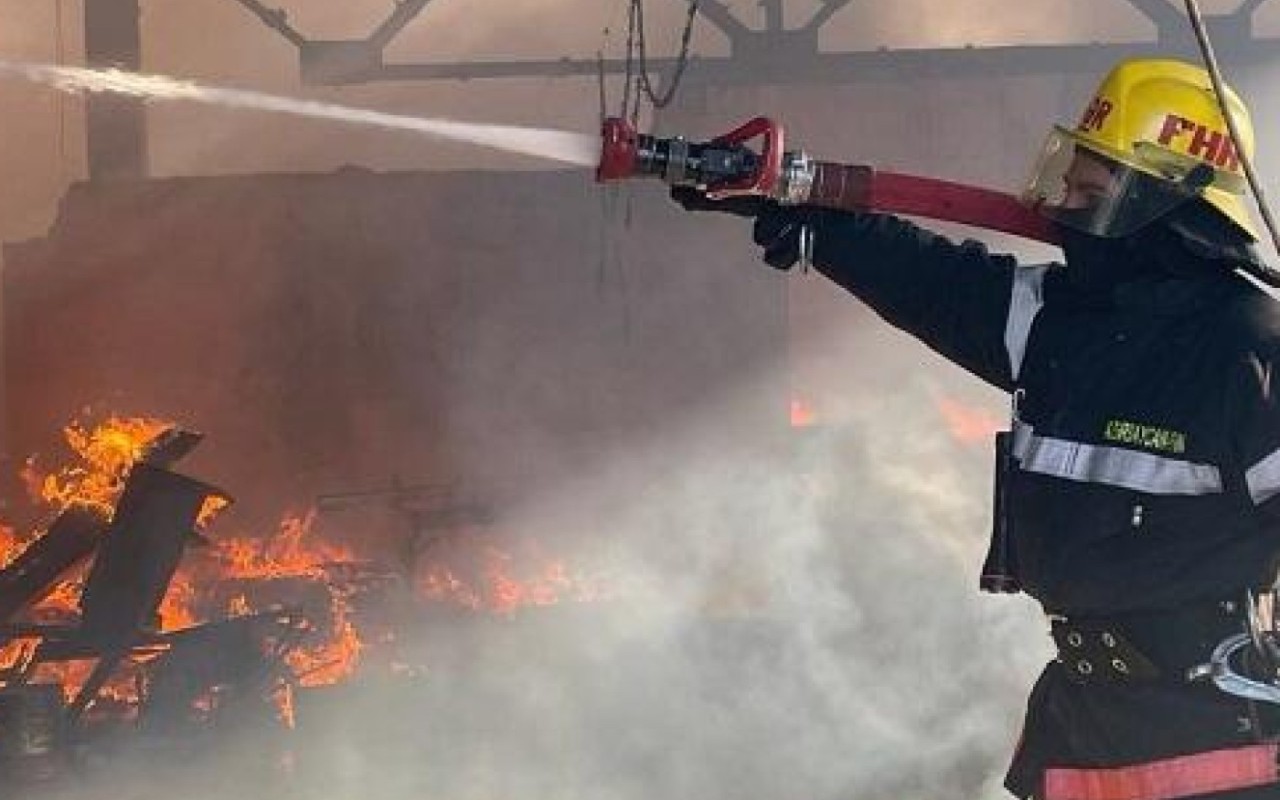 DSX-nin binasında yanğın: FHN məlumat yaydı